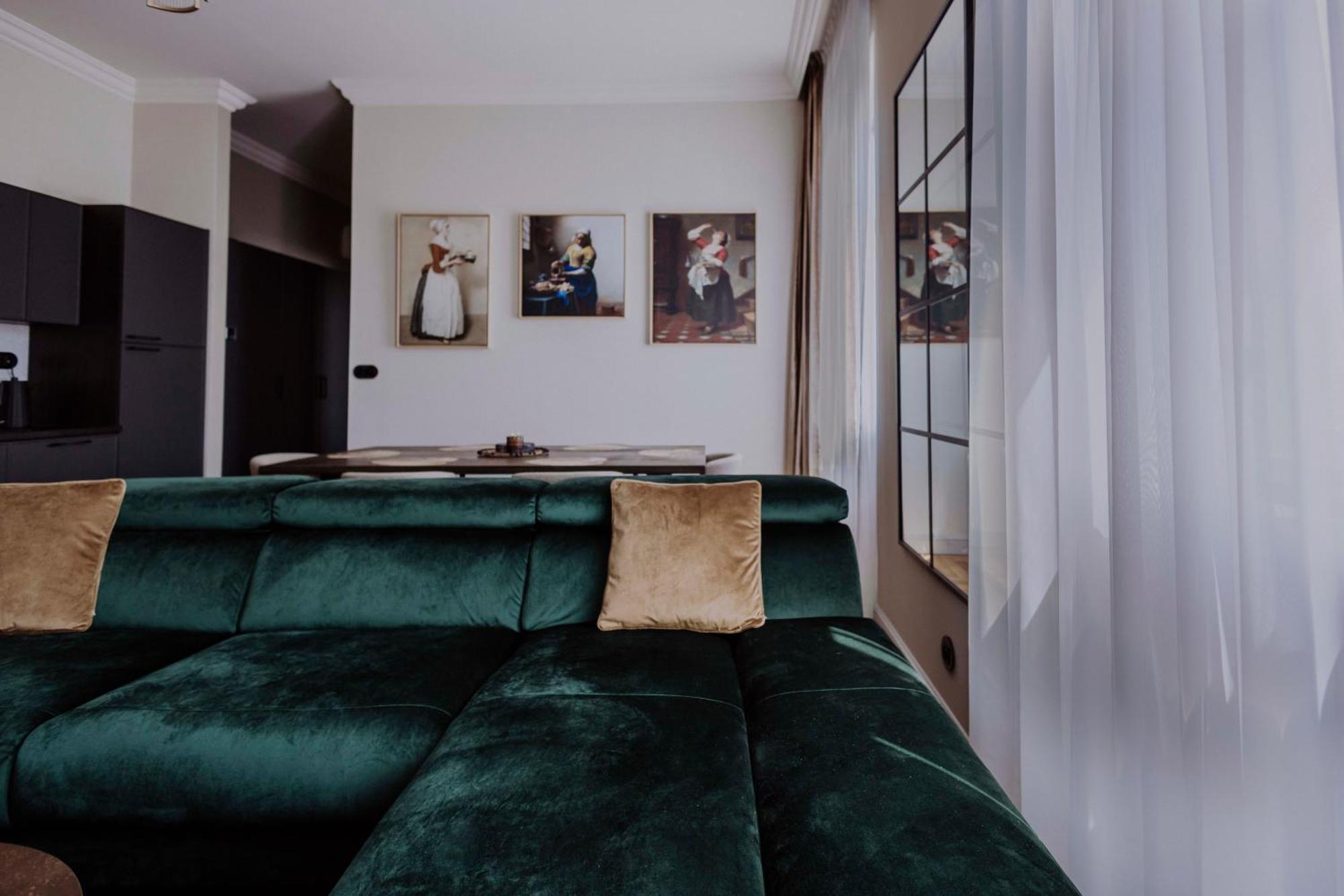 Crown Pearl - Wonderful Apartment, 110Scm, 4 Rooms Krakow Exterior photo